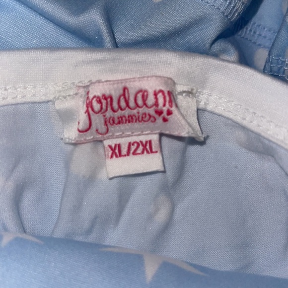 Brand new Jordann Jammies XL-2XL - Picture 4 of 5